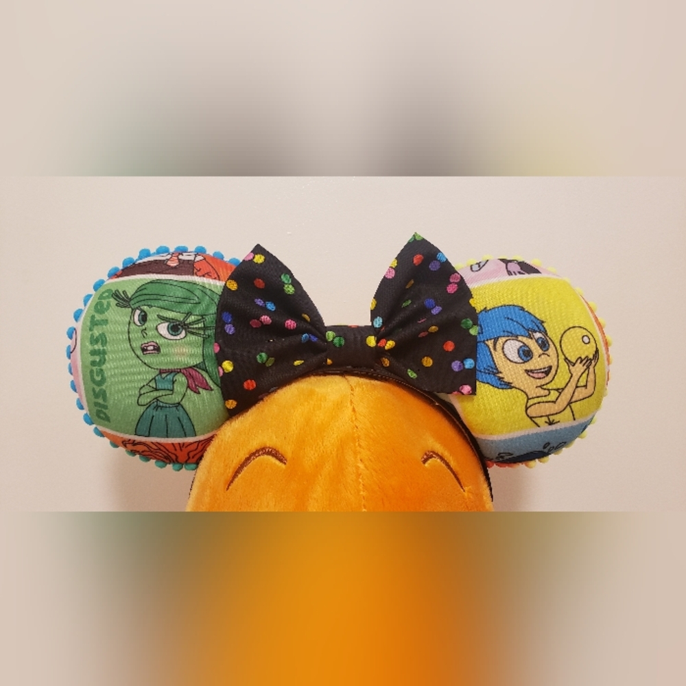 🆕️🟡Inside🔵Out🟢Mouse🟣Ears🔴 - Picture 3 of 6